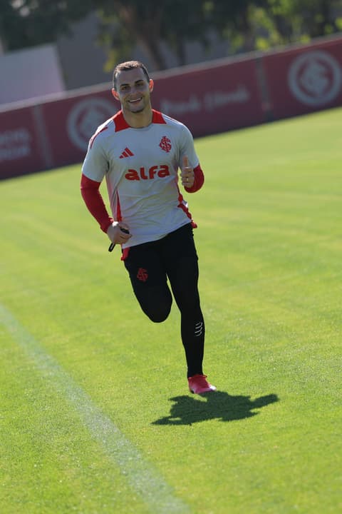 Bruno Gomes, lateral-direito do Internacional