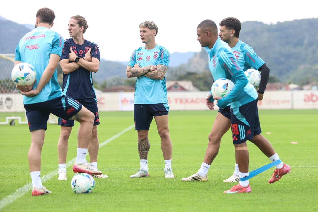 Flamengo treino Filipe Luís De la Cruz