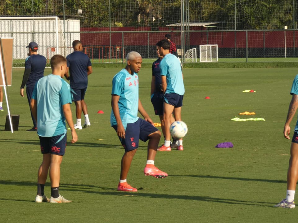 Lorran treino Flamengo sub-20 Mundial Barcelona