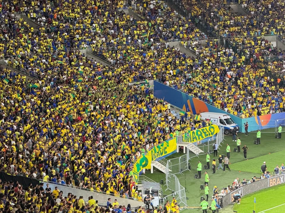Maracanã lotado para o jogo da Seleção (Foto: Gabriel Gaudêncio/Lance!)