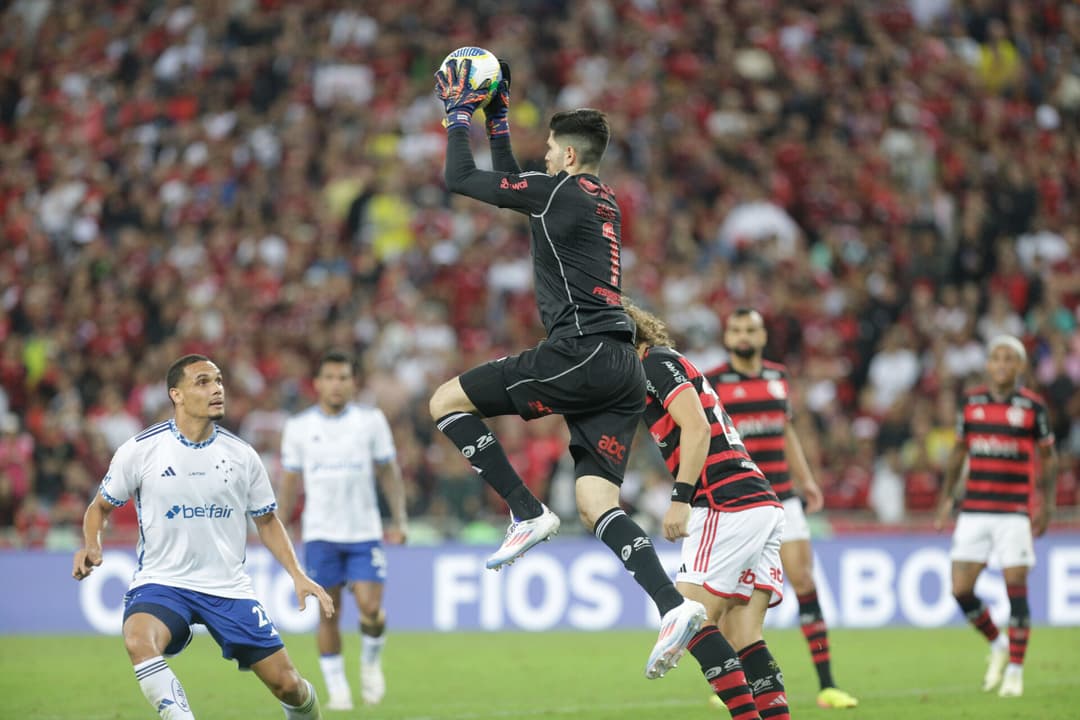 Partida entre Flamengo e Cruzeiro pelo Brasileiro