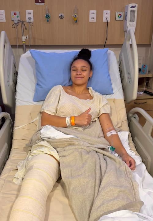 Dudinha, promesa de la Selección Brasileña, es operada tras grave lesión de rodilla