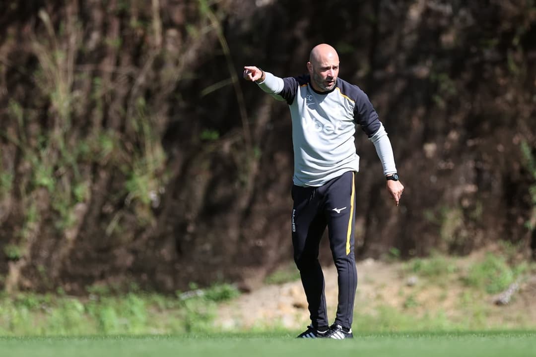 Franclim Carvalho é o técnico do Botafogo