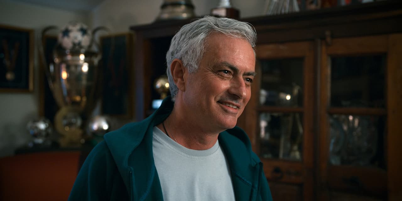 Guardiola Fica Fora De Serie Sobre Mourinho Por Exigencia Ao Portugues.html