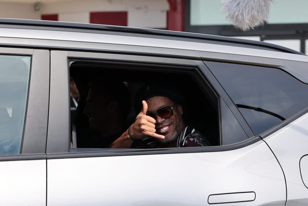 Ronaldinho Gaucho Deixa Aposentadoria E Acerta Com Clube Da Italia.html