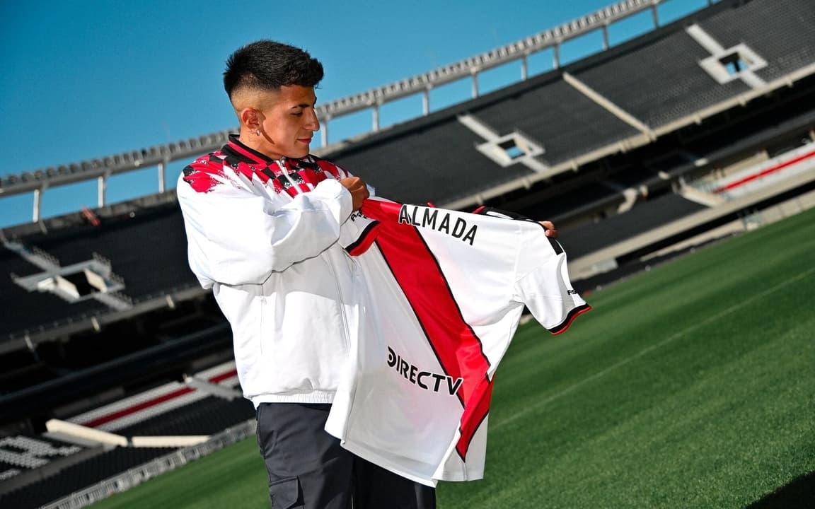 Torcedores Do Flamengo Reagem A Fala De Almada No River Plate.html