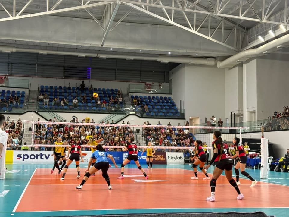 Sesc RJ Flamengo conquista a inédita Copa Supervôlei ao derrotar o Praia Clube no tie‑break