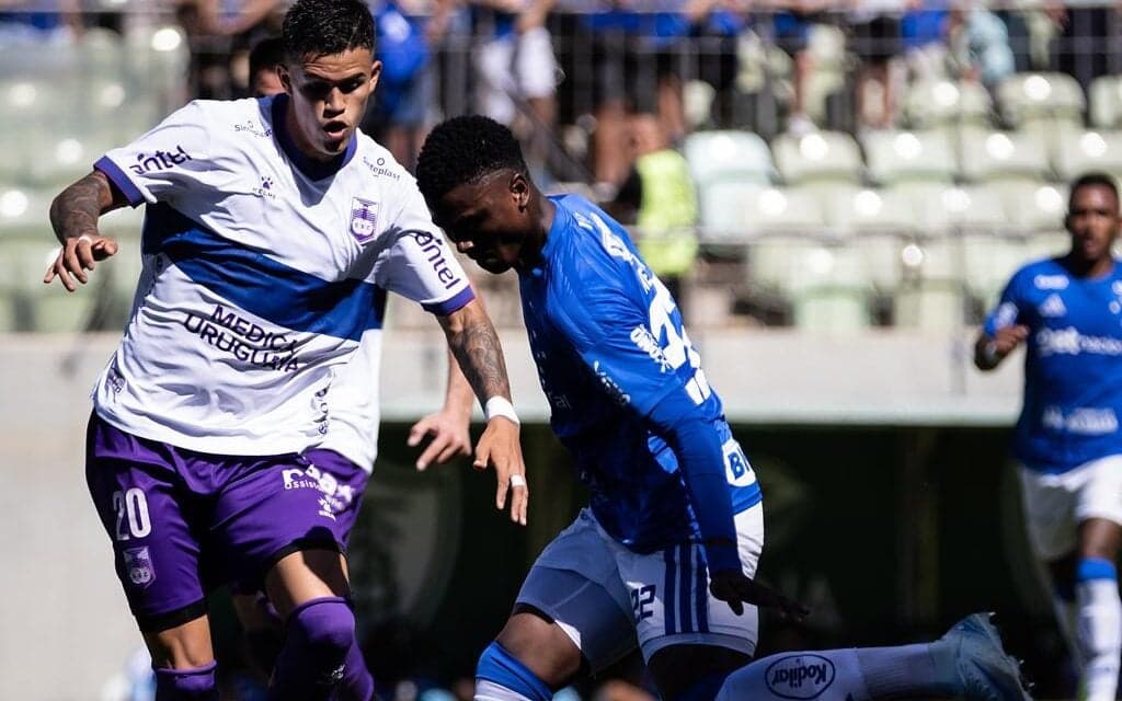 Cruzeiro Artur Jorge Elogia Neyser Mas Lamenta Situacao.html