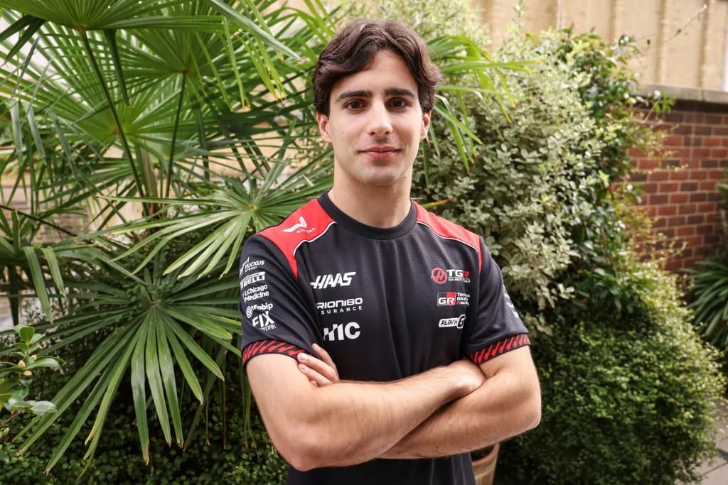 Dupla na Haas, Rafa Câmara e Bearman 'miram' vaga na Ferrari