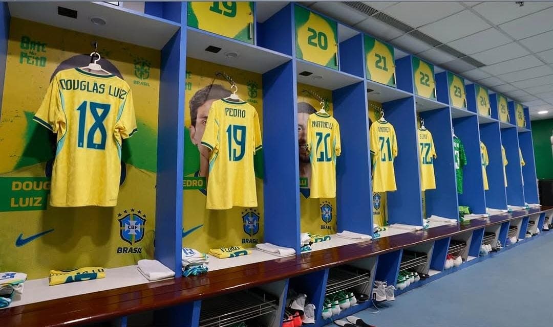 Vestiário do Brasil antes do amistoso com a Índia