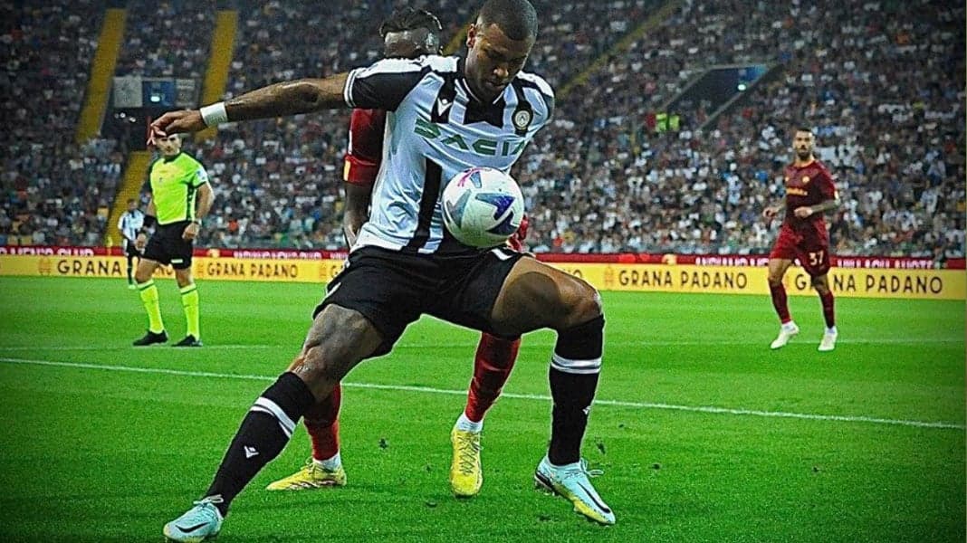 Cruzeiro negocia com mais um reforço do futebol europeu