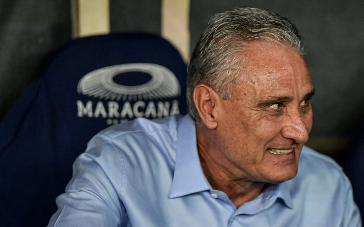 Tite faz apelo à torcida do Flamengo devido aos desfalques na Copa América