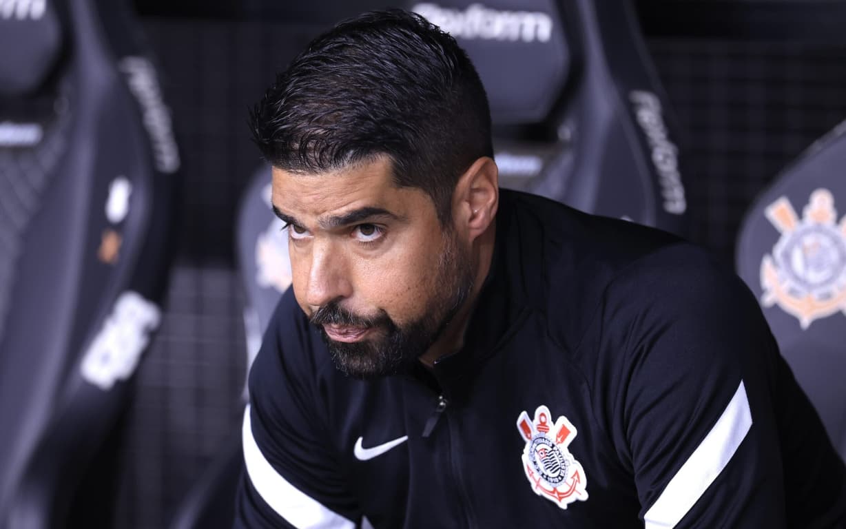 Corinthians tem início de Brasileirão inferior ao ano do rebaixamento