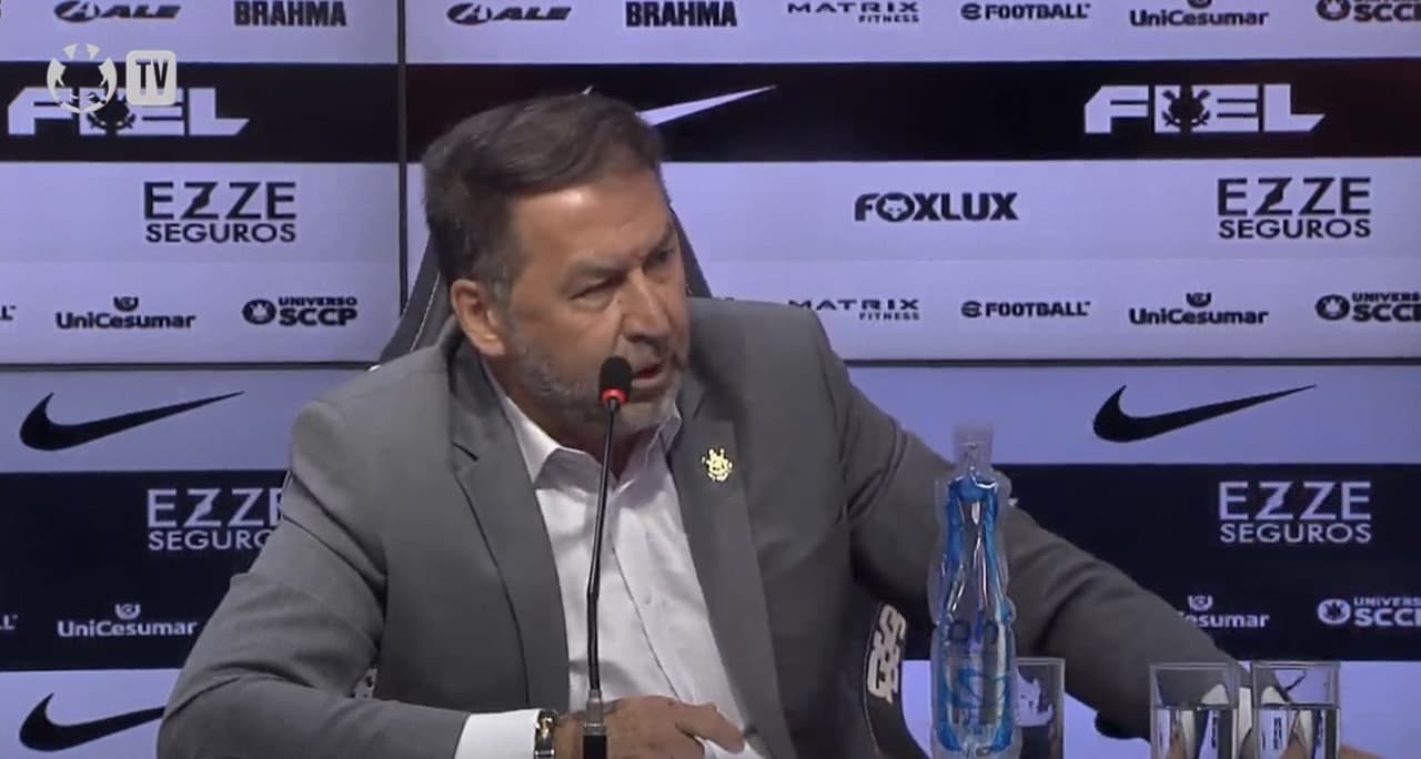 Augusto Melo responsabiliza oposição pela rescisão da Vai de Bet com Corinthians.