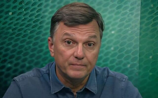 Penalidade assinalada para o Flamengo após falta em Bruno Henrique por Mauro Cezar.