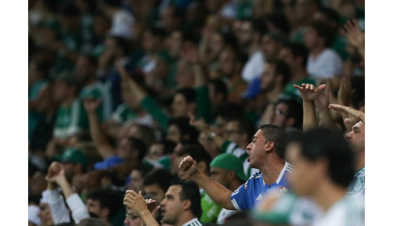 Agora é a vez da torcida do Palmeiras atingir marca histórica