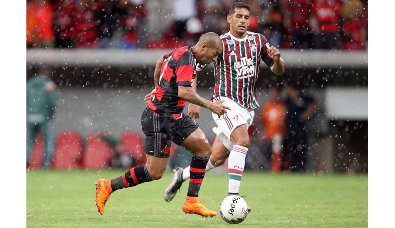 Flamengo e Fluminense fazem o 23º clássico fora do Rio de Janeiro