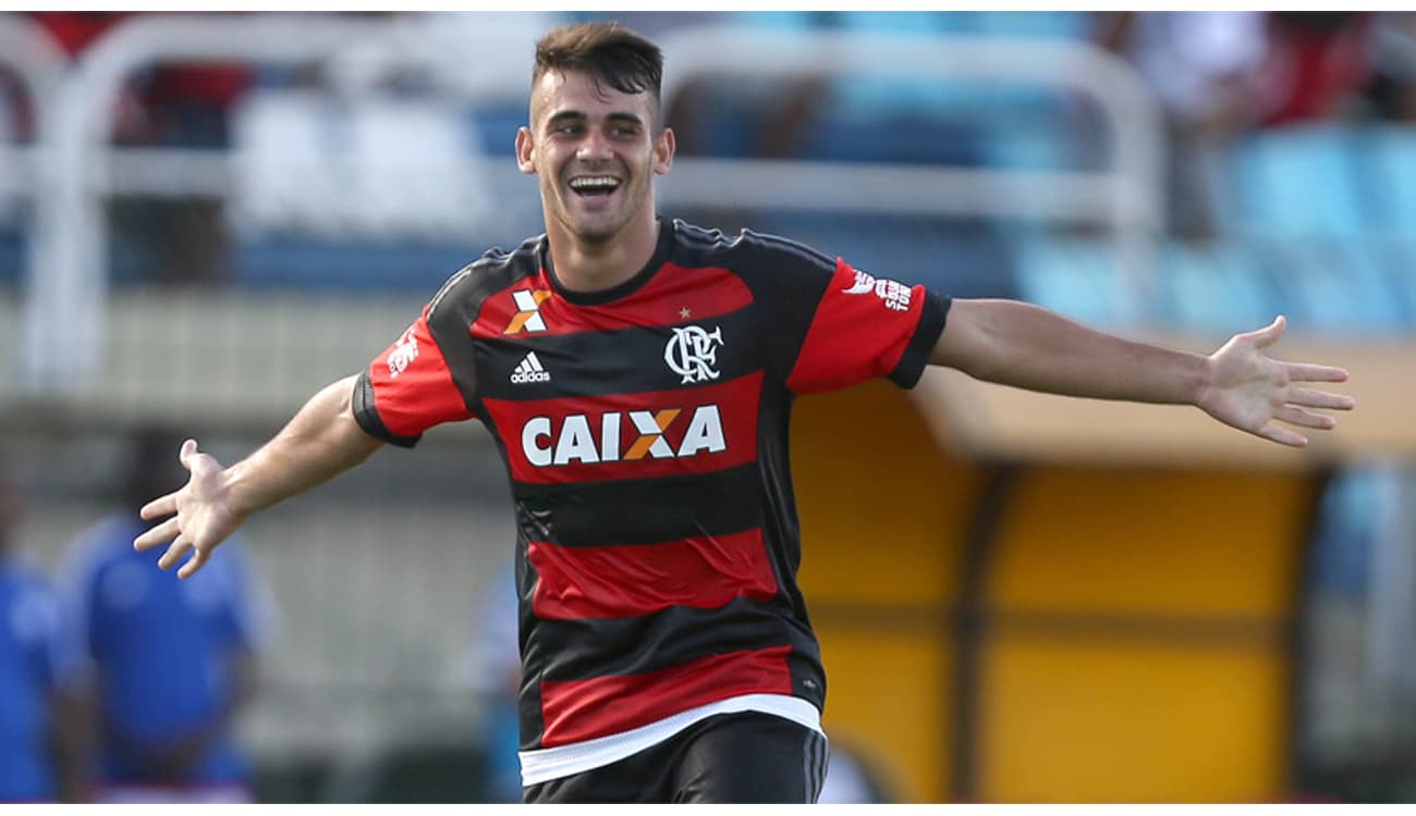 Olho neles! Veja algumas promessas que podem surpreender e desequilibrar na  Copa do Mundo - Lance!