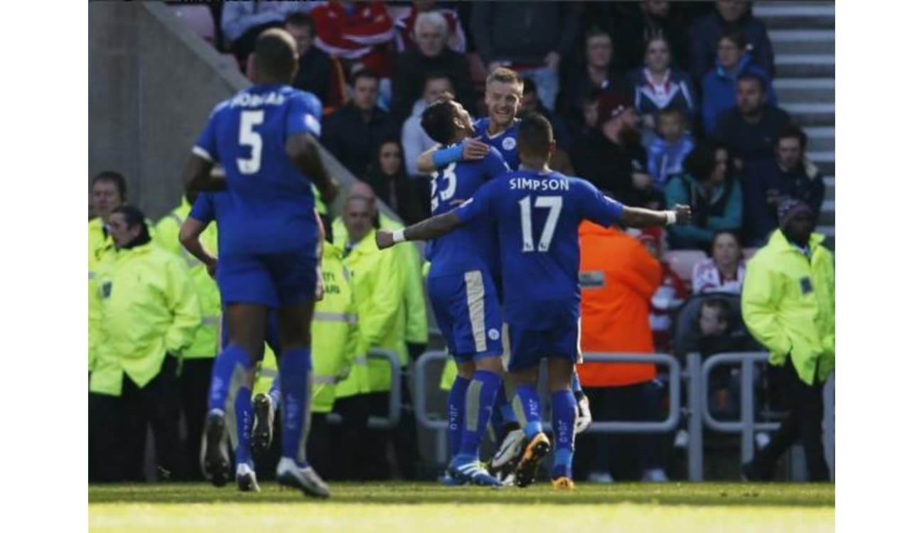 Vardy faz história no Inglês, mas Leicester fica no empate com United -  Lance!