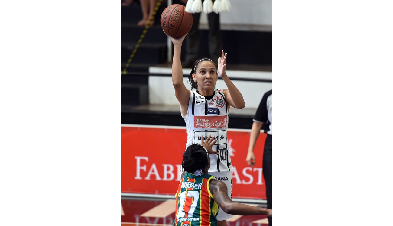 Sampaio conquista tricampeonato da Liga de Basquete Feminino - Lance!