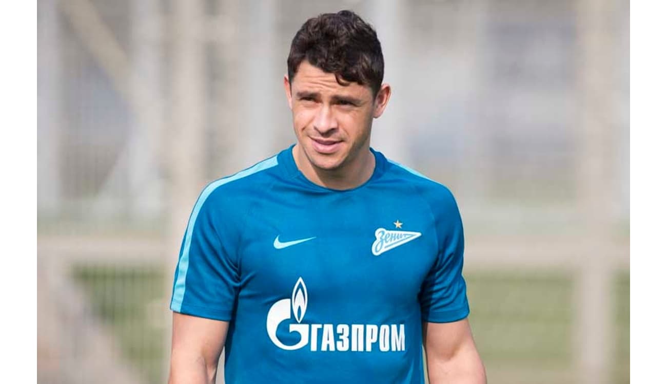 No Zenit, Giuliano fala sobre novo desafio e recepção na Rússia