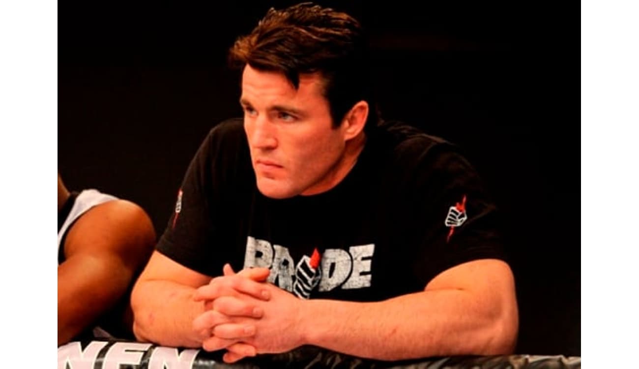Conheça campeão do UFC que se aposentou após morte do pai - Fotos