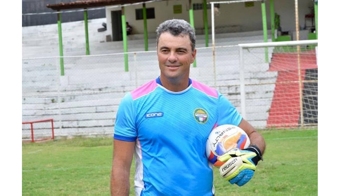 Brasileiro: 22 anos depois, Ricardo Pinto relembra barbárie em Flu x  Atlético-PR de 96 - Futebol - UOL Esporte