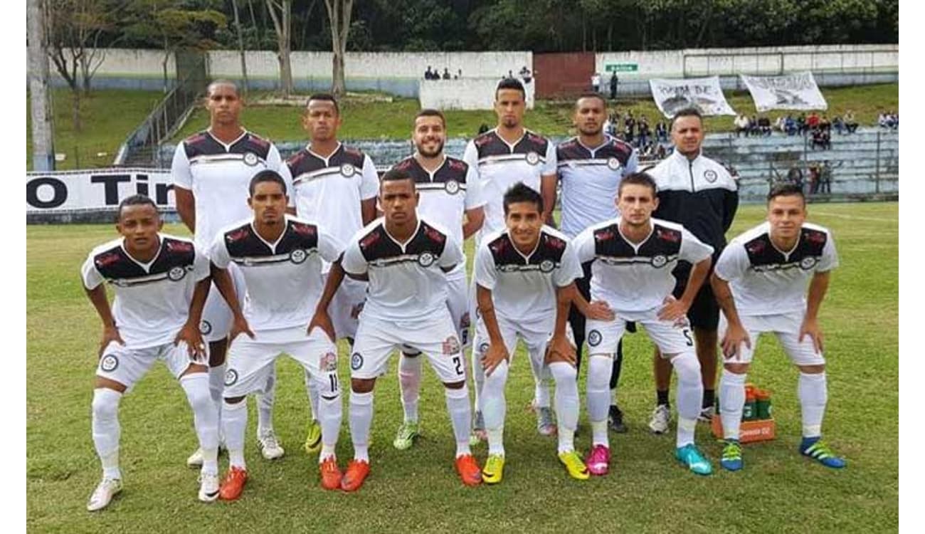 Escola de Futebol Clube de Campo/Cruzeiro: Atletas da Escola de