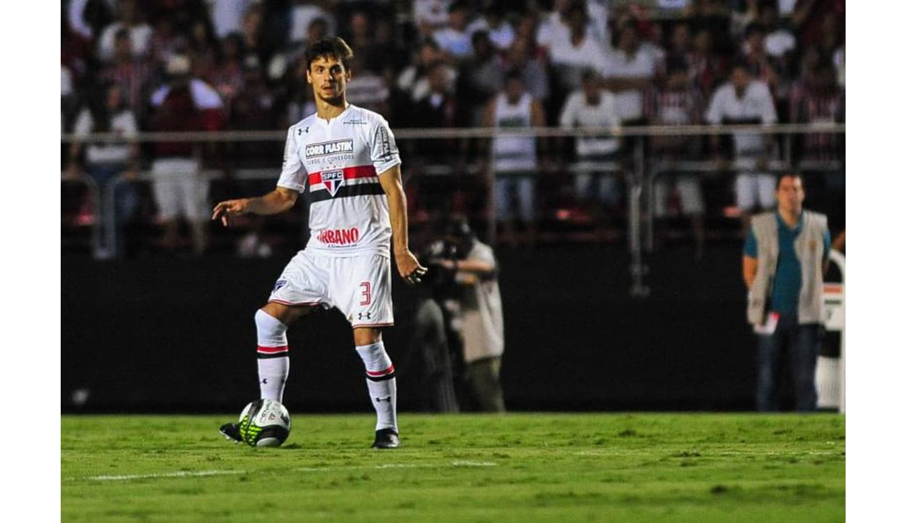 Rodrigo Caio deve jogar na Itália e Inter de Milão é opção mais