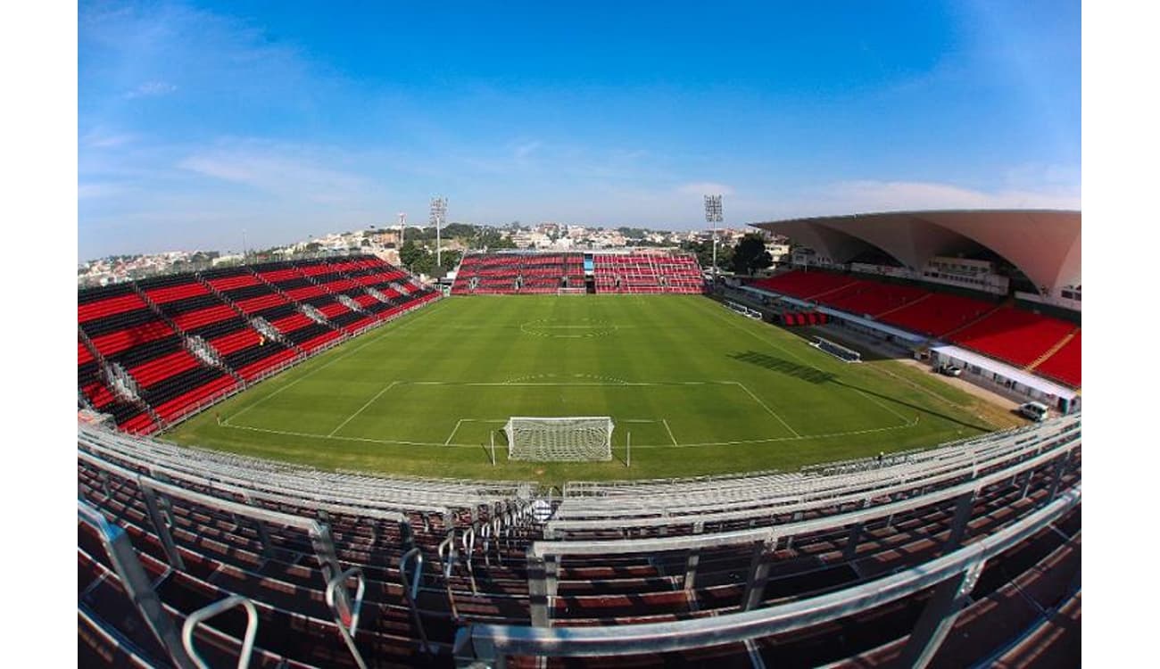 Estacionamento e esquema de trânsito para Vasco x Flamengo - Fim