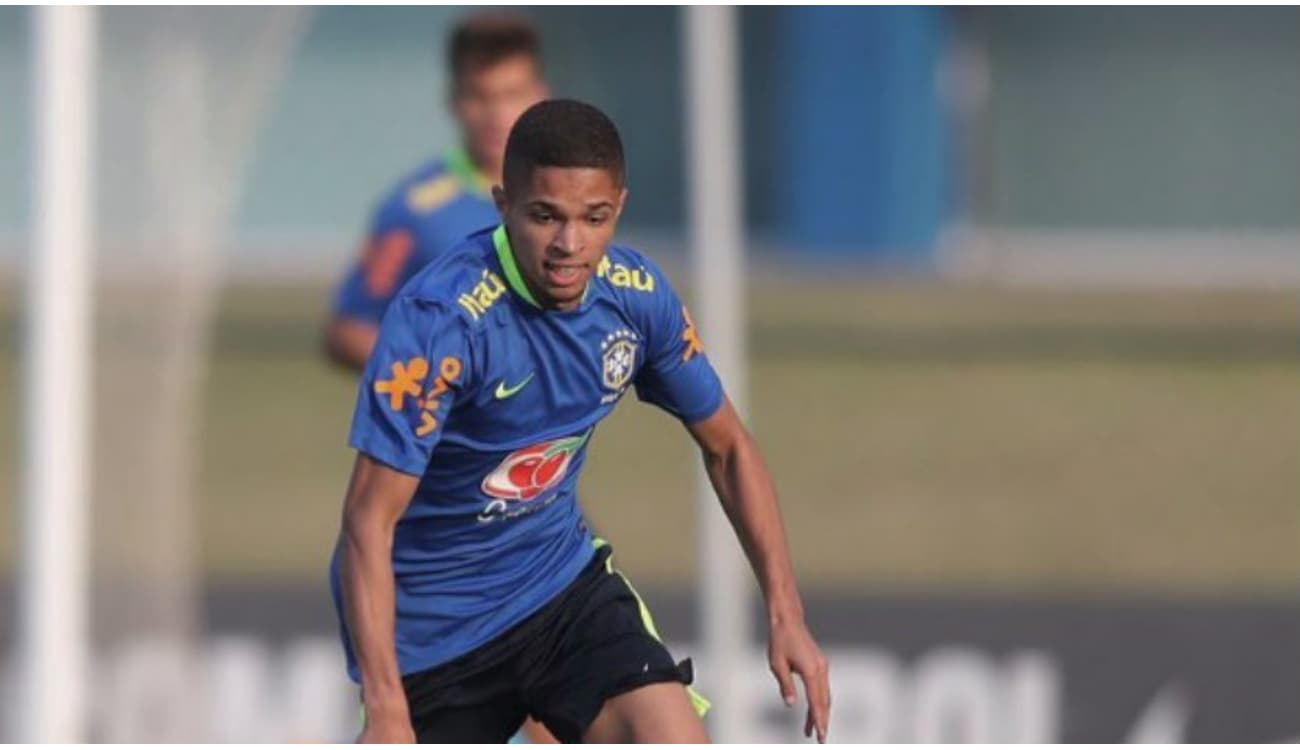 Campeão mundial sub-17, Corinthians tem apenas um atleta convocado