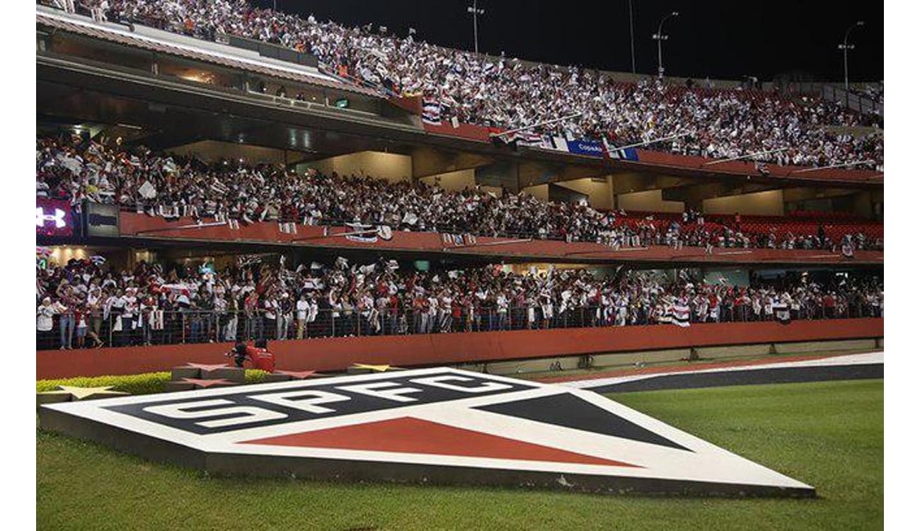 Vou Jogar no Morumbi - VOCÊ E NENÊ JOGANDO JUNTOS CONTRA O TIME DO