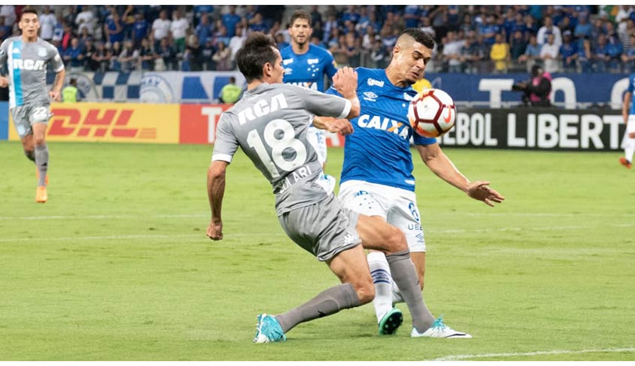 Jogo Cruzeiro x Huracán é reprogramado - CONMEBOL