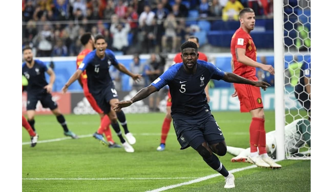 Zagueiro baiano celebra vaga nas quartas de final da Copa da Rússia