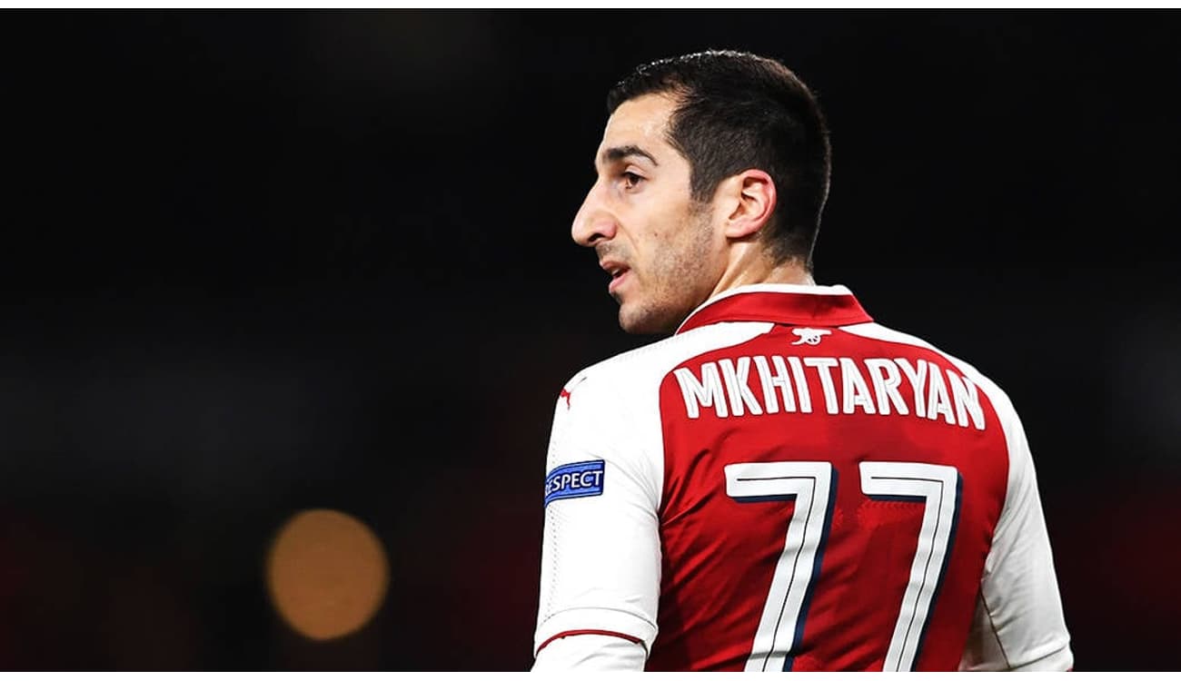 Arsenal apresenta Mkhitaryan e confirma saída de Sanchéz