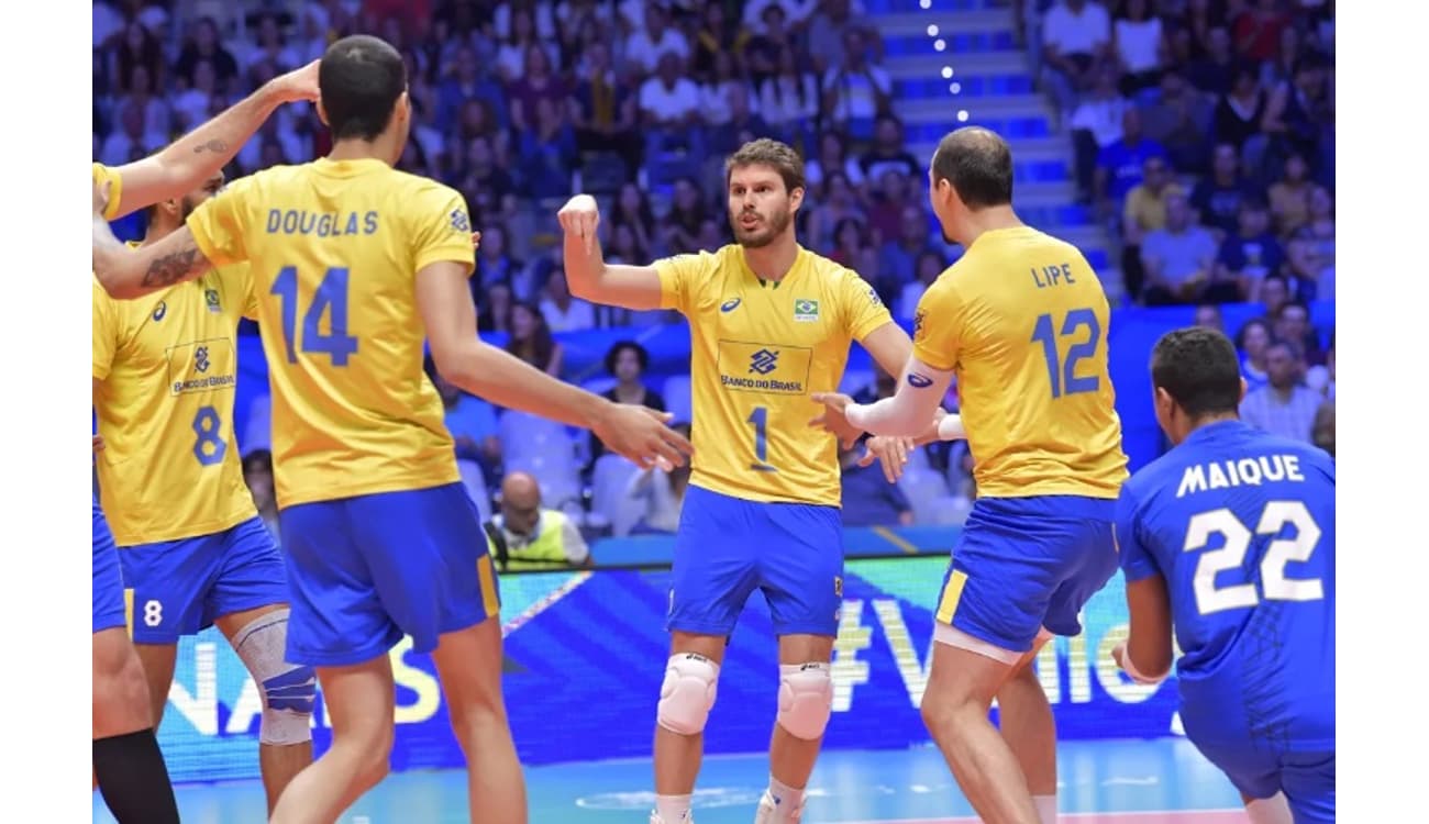 Brasil vence Catar e continua 100% no Mundial de vôlei masculino