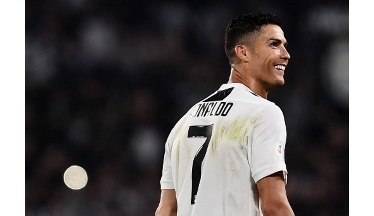 Cristiano Ronaldo se despede do Real Madrid e fecha com a Juventus - Jornal  Joca