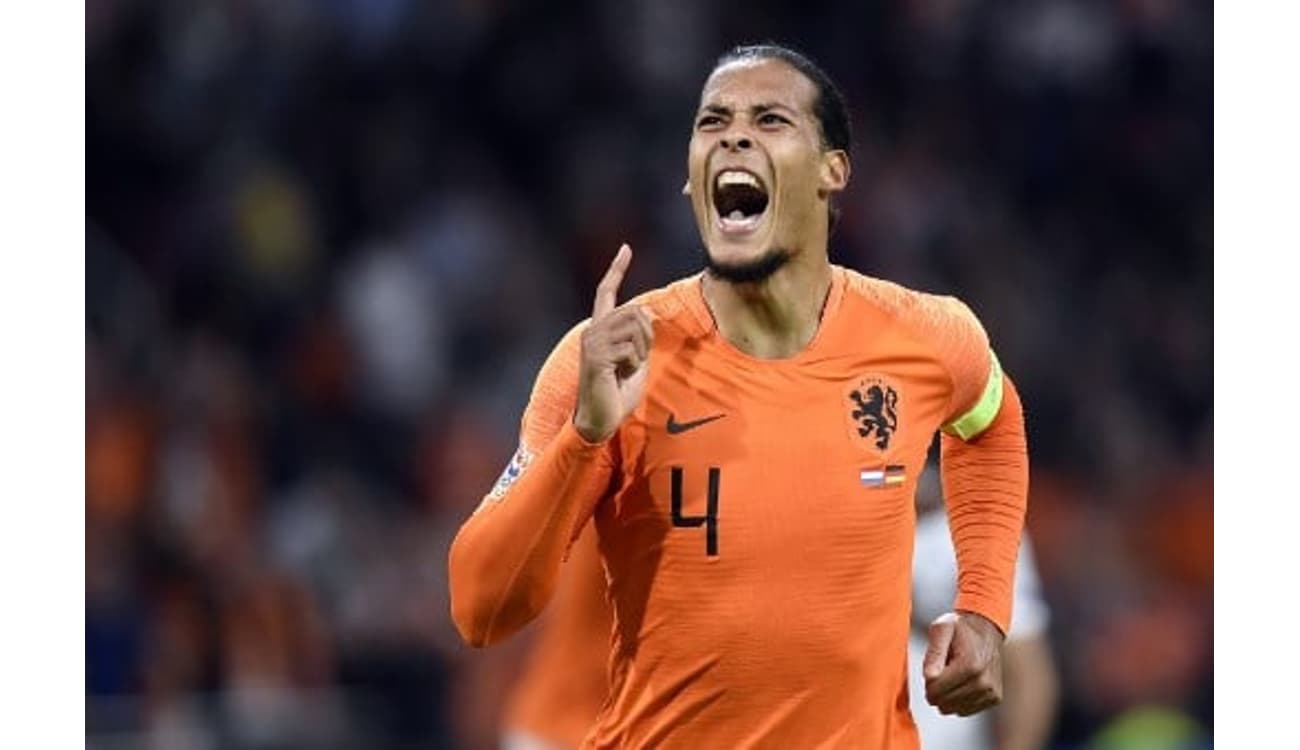 VAN DIJK E DE LIGT SÃO A MELHOR DUPLA DA ZAGA DO MUNDO ? 