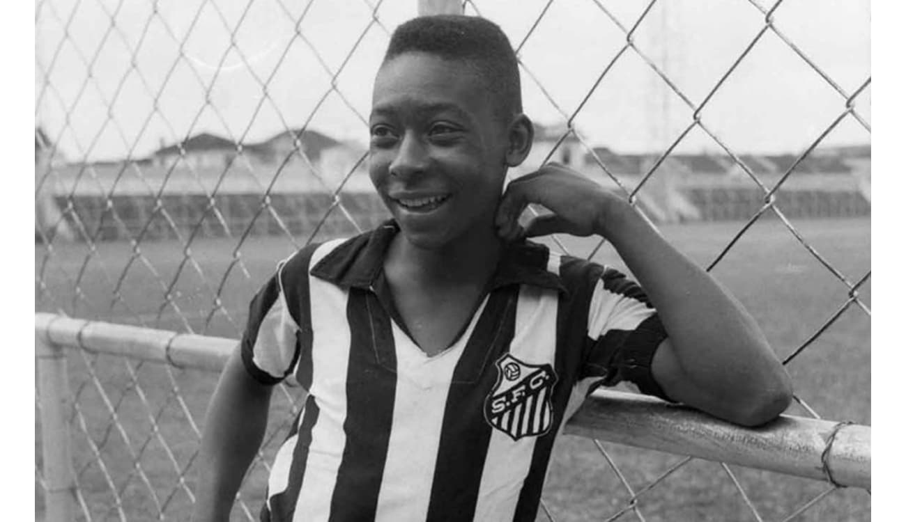 Morre o maior atleta de todos os tempos, Rei Pelé nos deixa aos 82