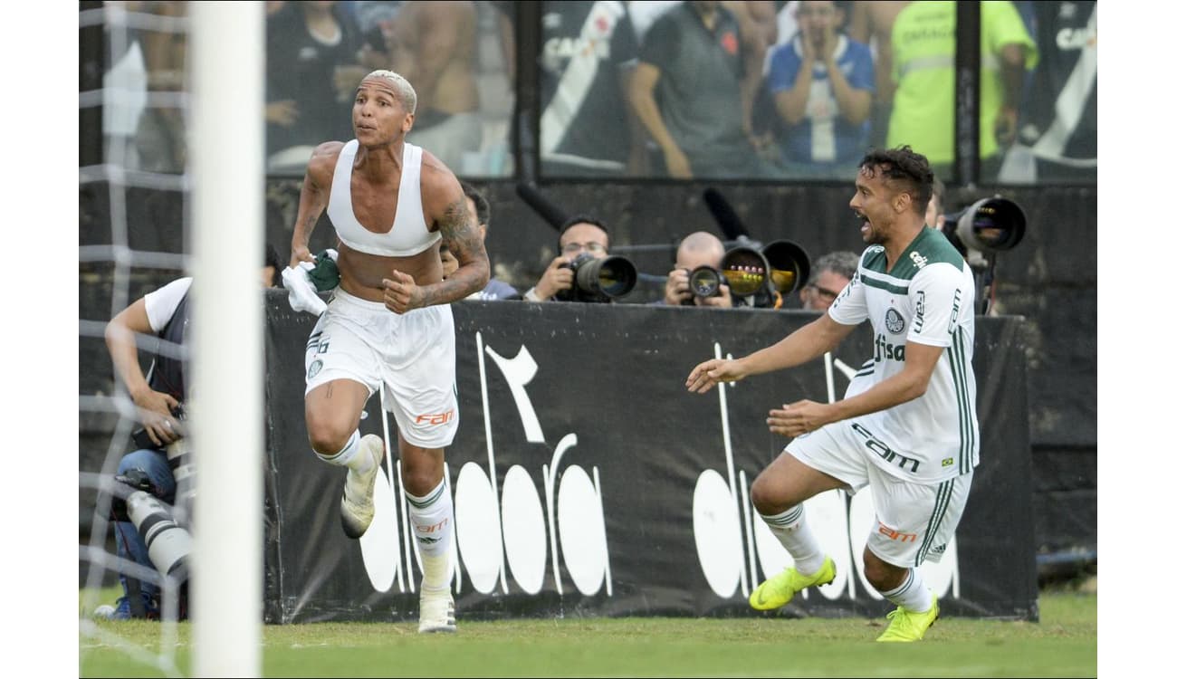 Palmeiras vence Vasco no agregado e conquista o tricampeonato da