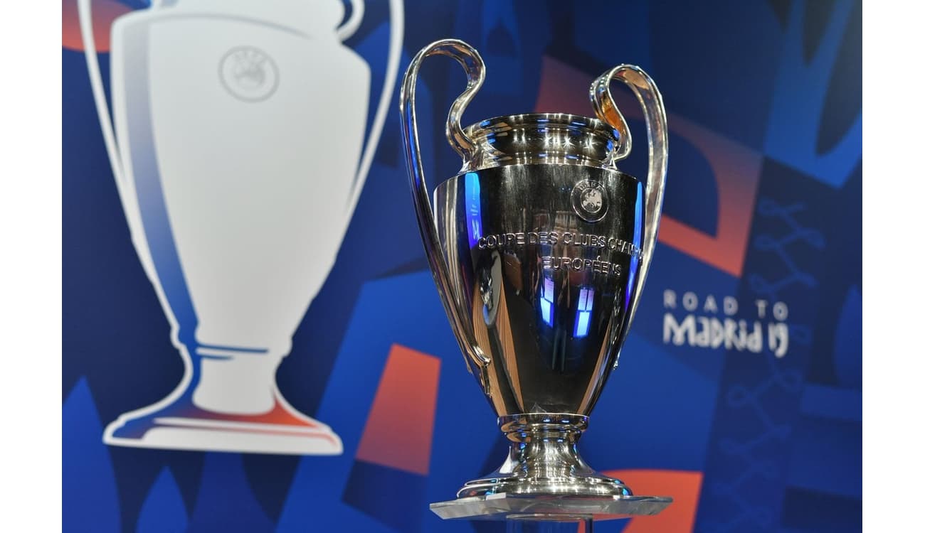 Claro libera canal para transmissão da final da UEFA Champions League -  Olhar Digital