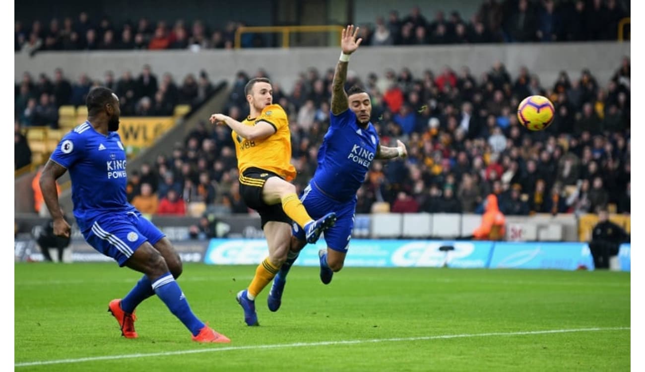 Wolverhampton é campeão do Championship com golo de Jota