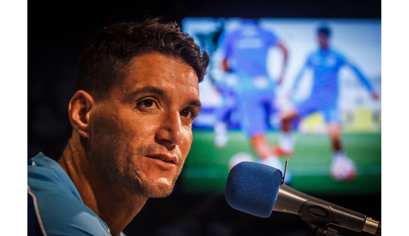 Thiago Neves revela crise conjugal e desabafa sobre não poder 'carregar' 10  jogadores nas costas - Lance!