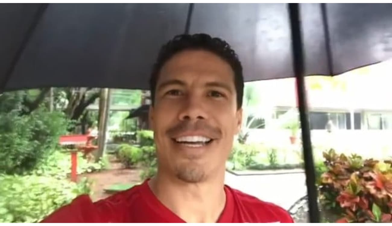 Hernanes coloca em xeque o seu futuro no Sport - Lance!