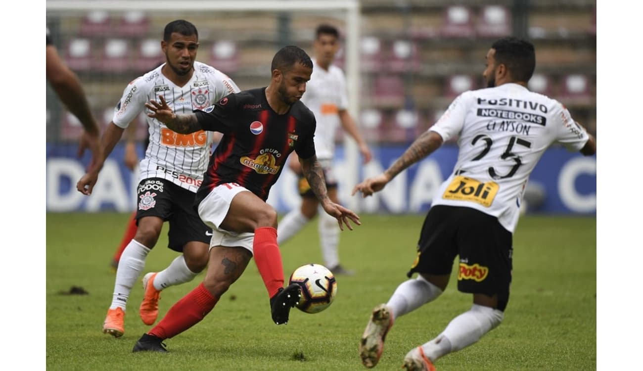 Montevideo x Corinthians: prováveis times, desfalques e onde ver