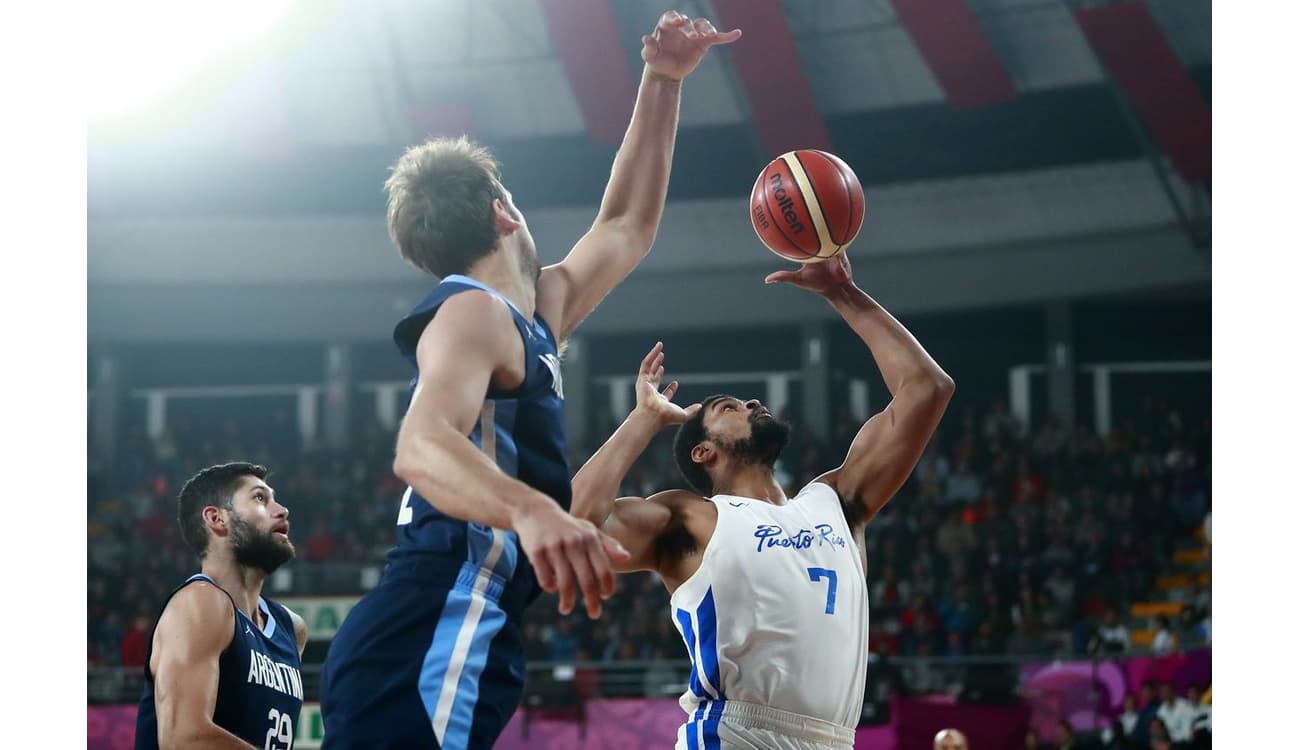 Argentina, Espanha e Sérvia vencem e avançam às quartas do Mundial de  Basquete - Superesportes