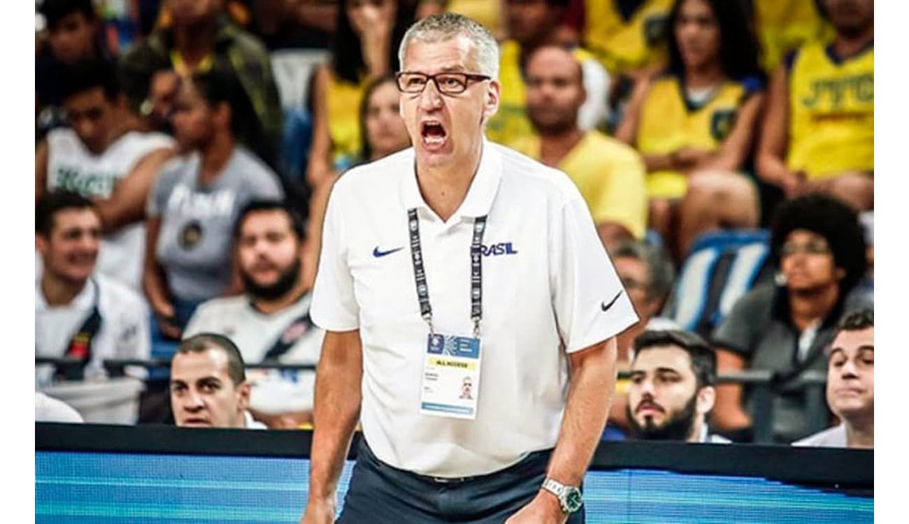 Petrovic convoca Seleção de basquete para as Eliminatórias da Copa - Gazeta  Esportiva