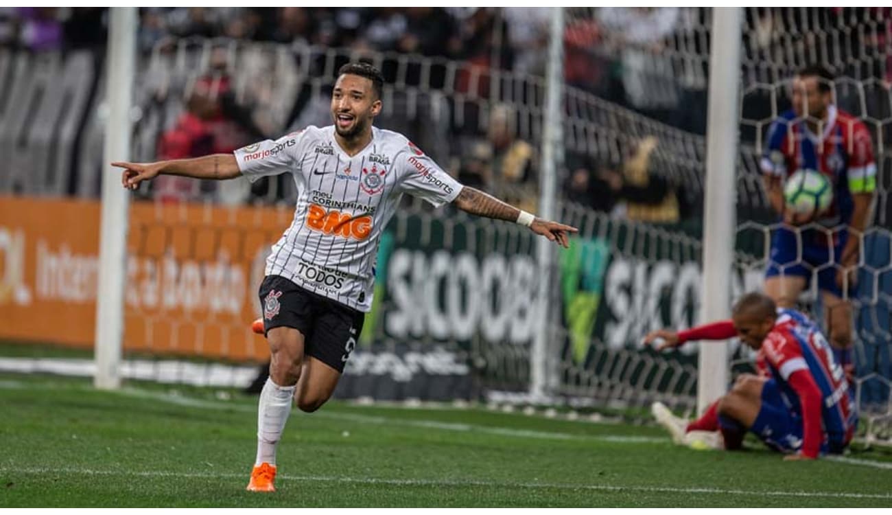 Apoio a artilheiro e emoção por cria do Terrão marcam vitória do  Corinthians na Sula; veja tuítes