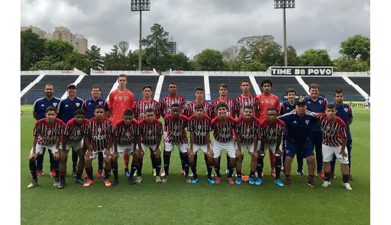 Corinthians e São Paulo vencem semifinais nos pênaltis e decidirão título  do Paulista Sub-17, futebol