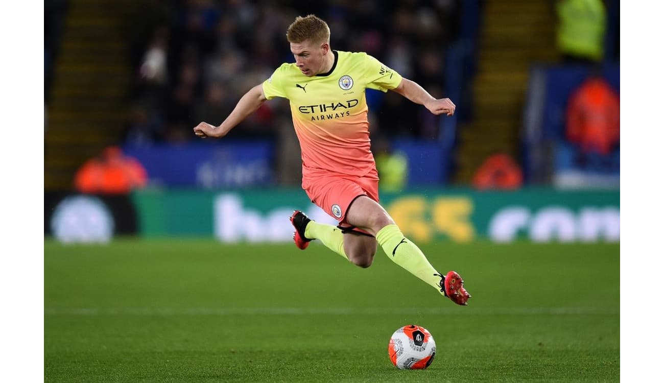 Kevin De Bruyne é eleito o melhor jogador da Premier League